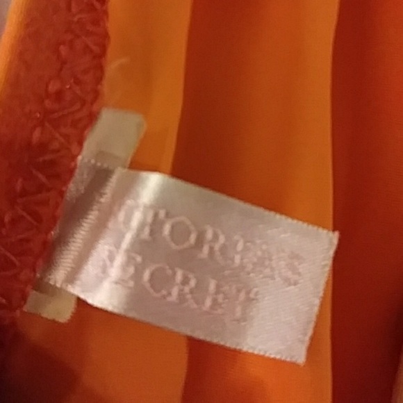 VS coral bikini - Picture 7 of 7